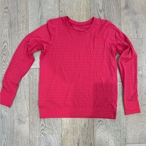 Lululemon pink shirt. Mesh holes detail. Size 6